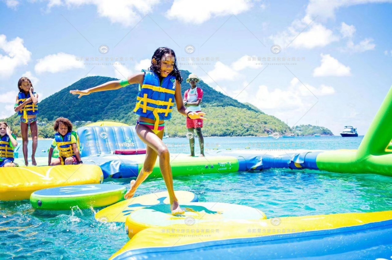龙子湖水上闯关